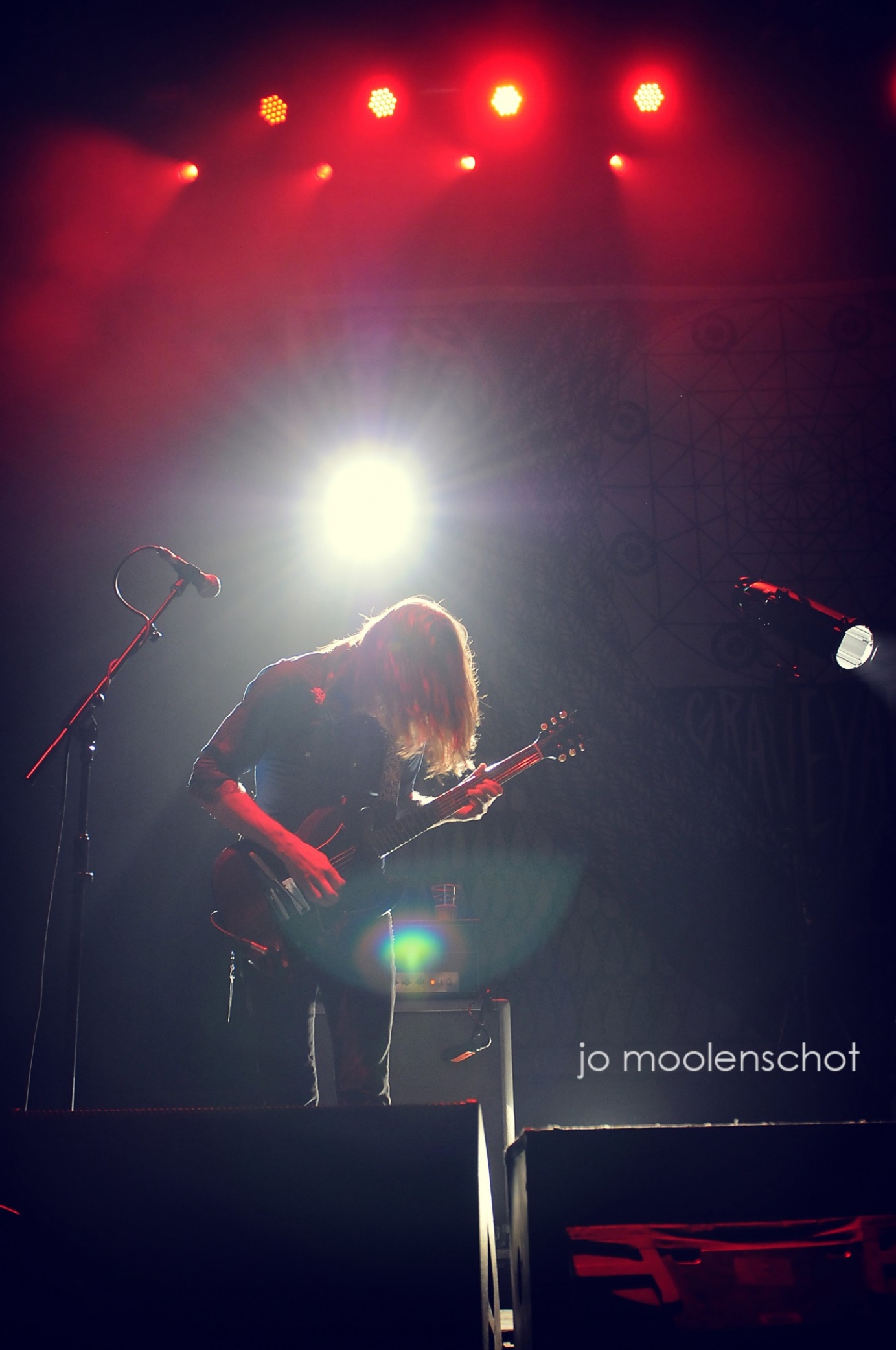 Live photography for Graveyard by Jo Moolenschot