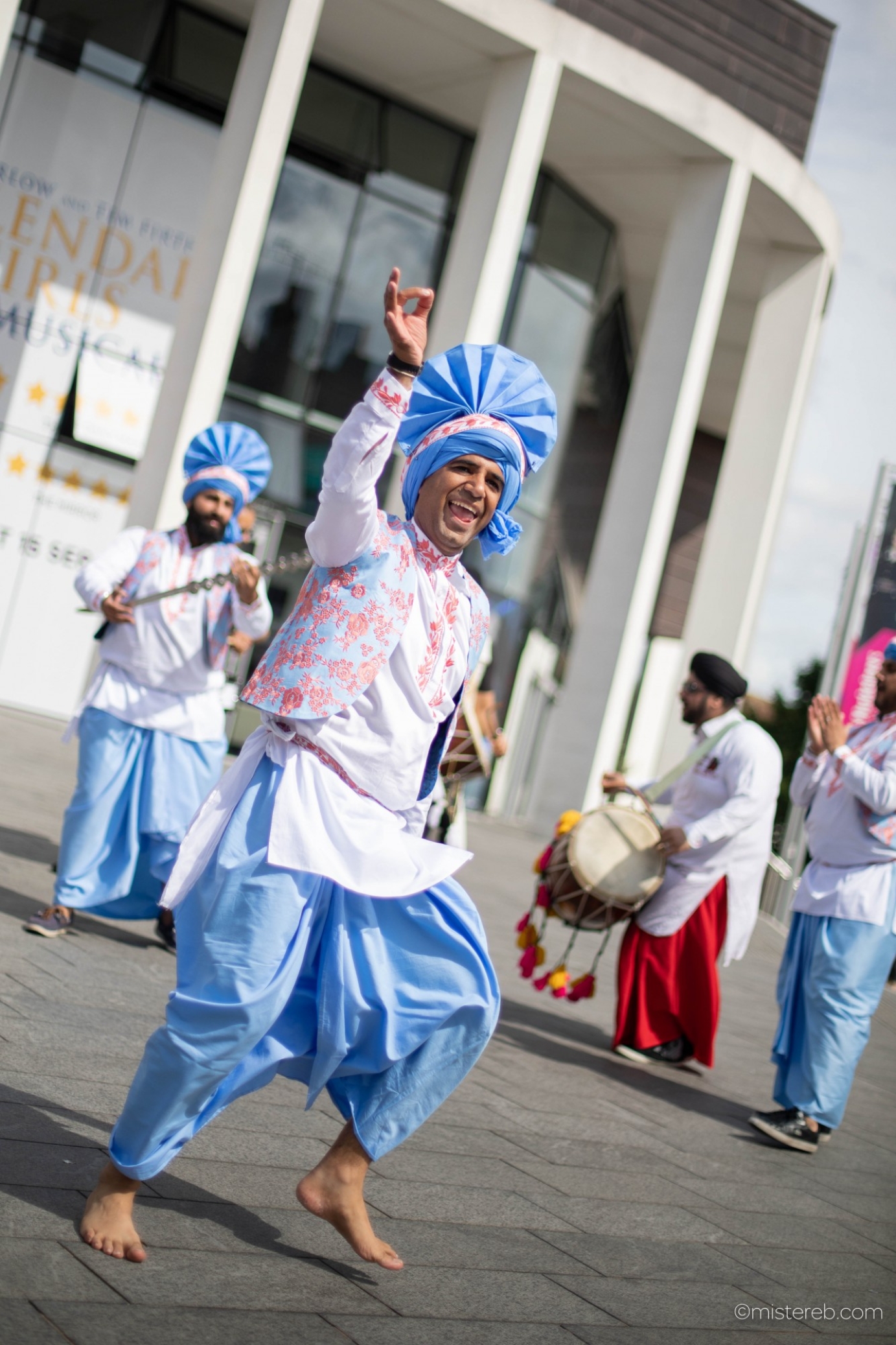 Press photo for 4x4 Bhangra by mistereb