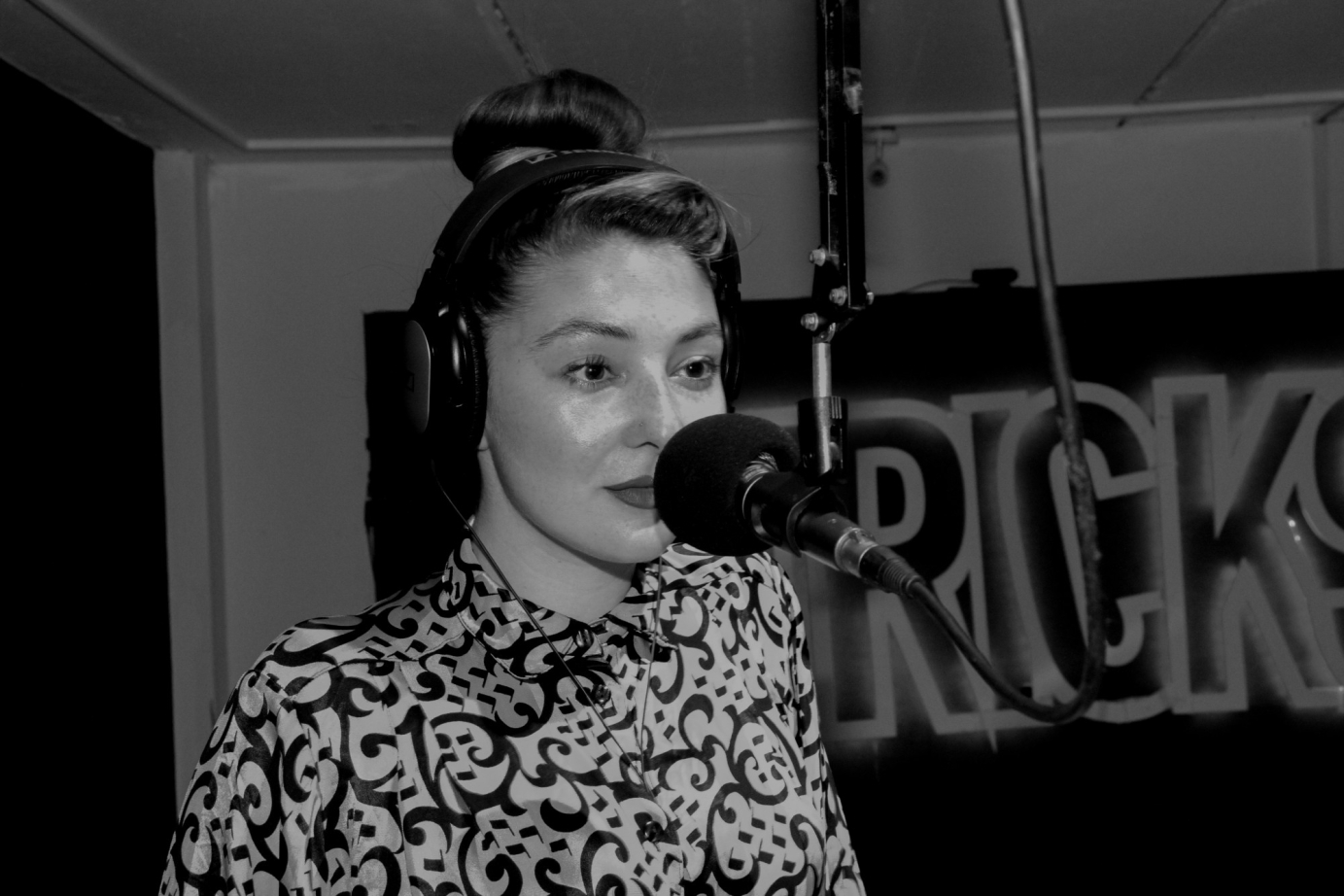 Roxy Roberts - Radio Host and Artist Promotor