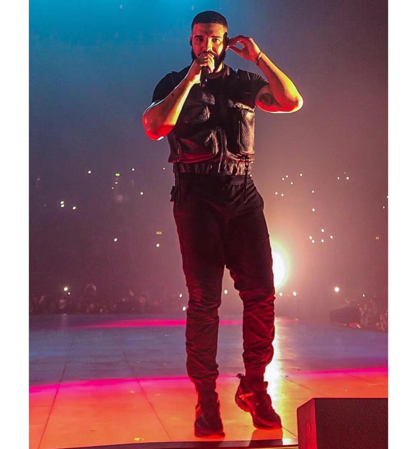 Drake live visuals